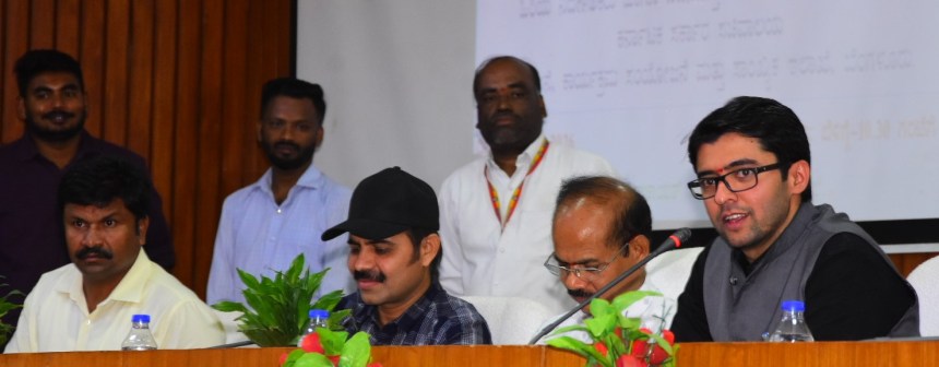 ದಕ್ಷಿಣ ಕರ್ನಾಟದಲ್ಲೇ ಚಿತ್ರದುರ್ಗದ ತಲಾದಾಯ ಕಡಿಮೆ | ರಾಜ್ಯದ ಸರಸಾರಿ ತಲಾದಾಯ ಎಷ್ಟು ? | ಚಿತ್ರದುರ್ಗದ ತಲಾದಾಯವೆಷ್ಟು..?